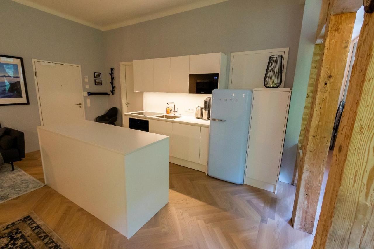 Apartment In Historischer Villa Mit Parkplatz Grünau im Almtal 外观 照片